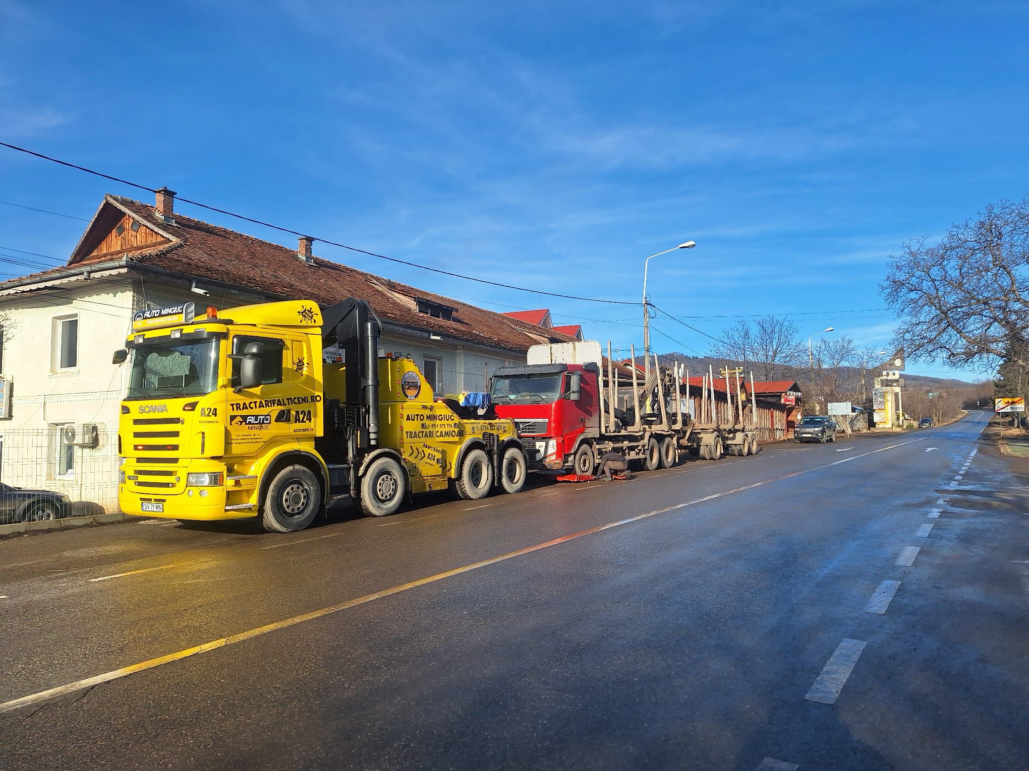 Galerie Tractari Falticeni