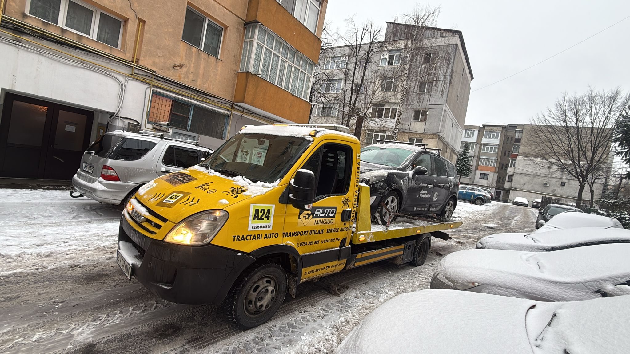 Galerie Tractari Falticeni